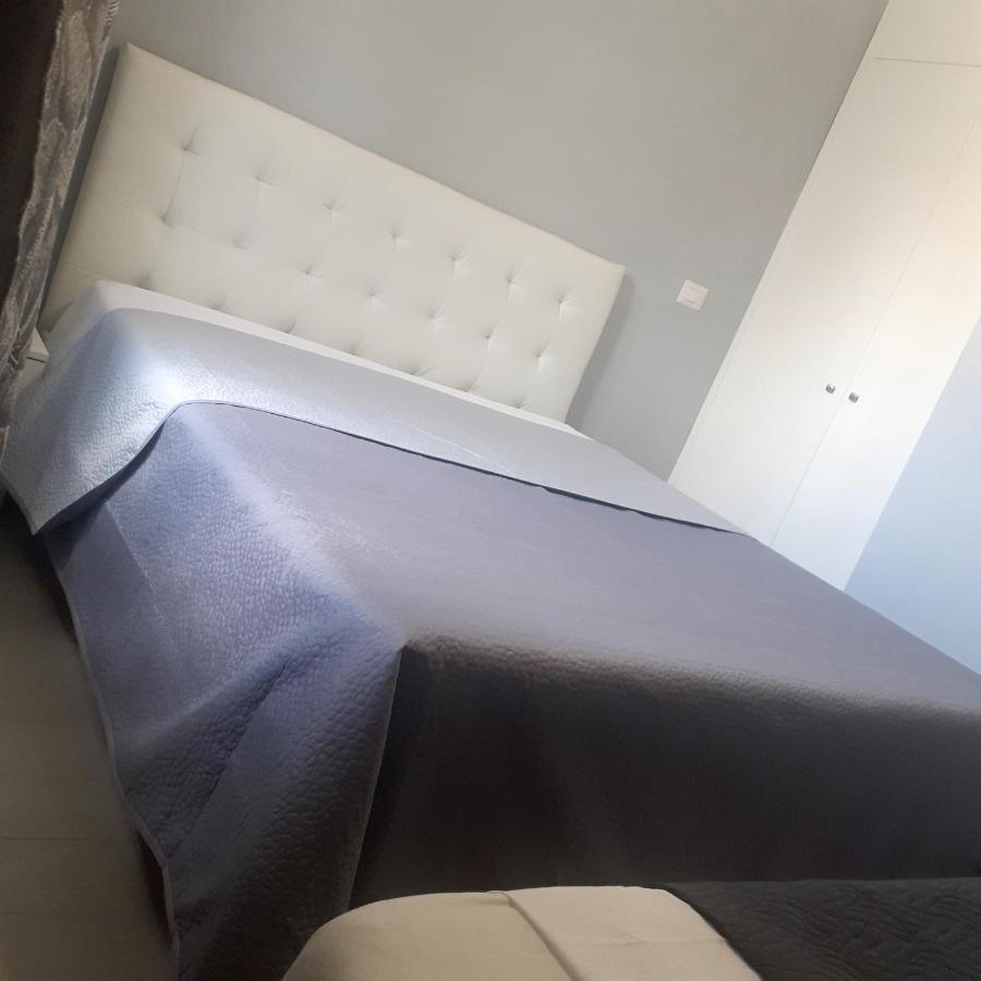 Aparthotel Palazzo Galante Margherita Di Savoia Exterior foto
